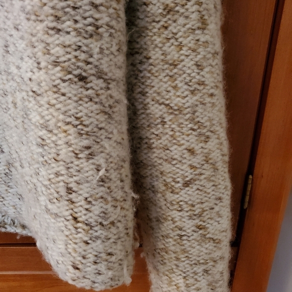 GAP Sweater - Angora Rabbit Hair Blend - Picture 6 of 6